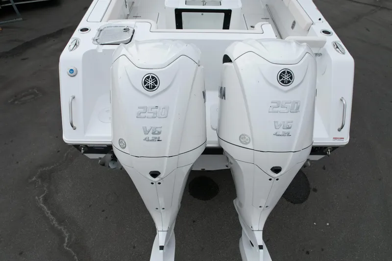 Slide: The Image of 2026 Sea Hunt Gamefish 27 with twin Yamaha 250 V6 outboard engines. - 8