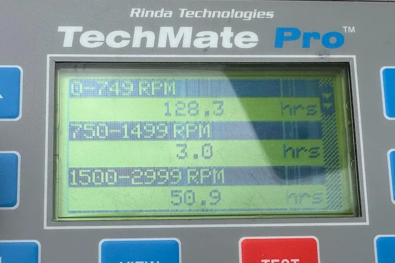 Slide: The Image of Display screen of Rinda Technologies TechMate Pro showing RPM hours for Fountain 38 Lightning. - 53
