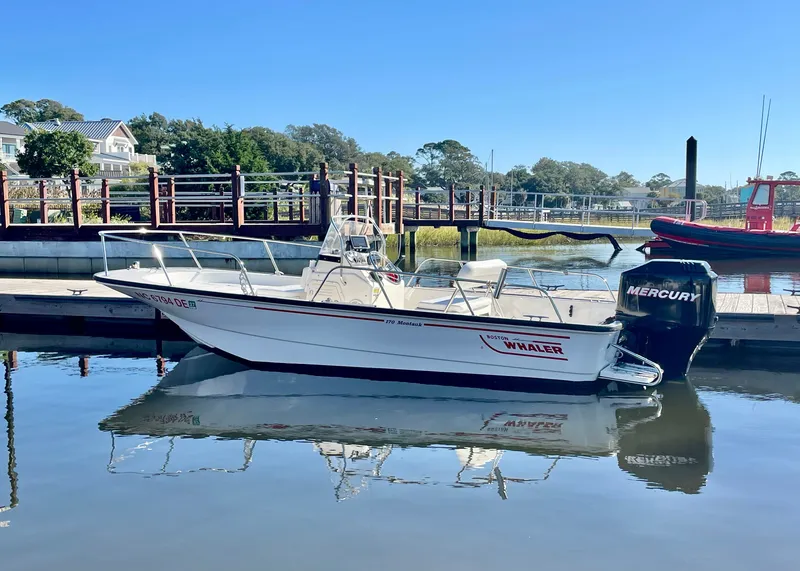 Slide: The Image of Boston Whaler MONTAUK 17MTK 2006 - 11