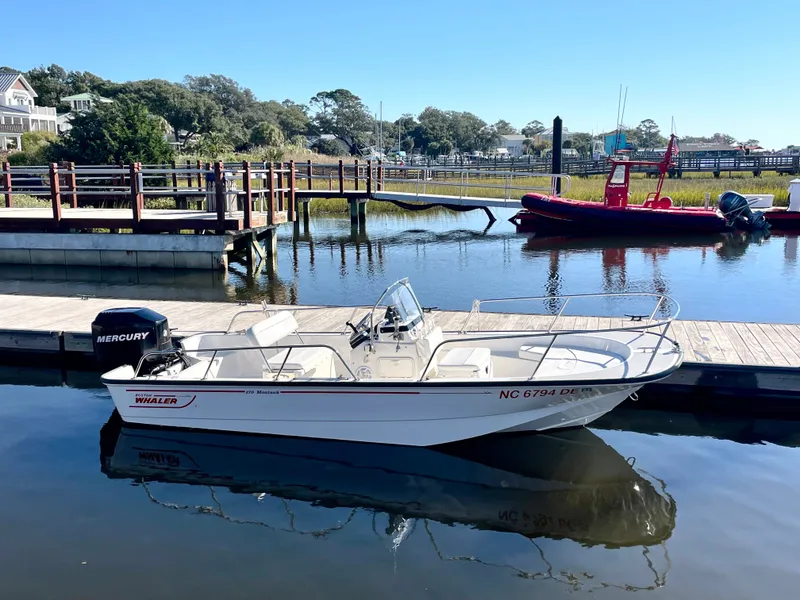 Slide: The Image of Boston Whaler MONTAUK 17MTK 2006 - 3