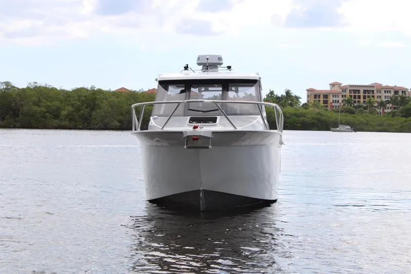 Slide: The Image of 27' 2024 Genesis Craft 2700 Cuddy Cabin - 26