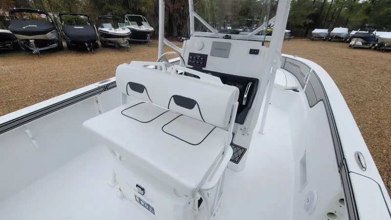 Slide: The Image of Wellcraft 202 Fisherman 2026 - 15