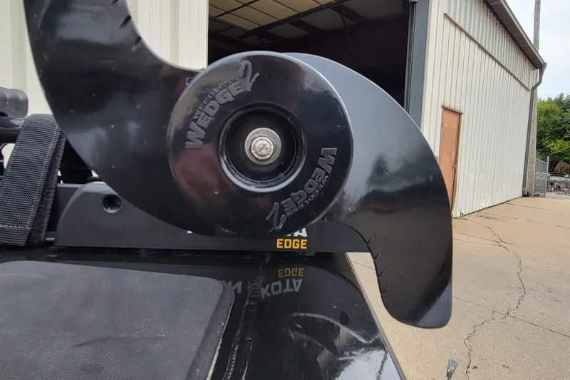 Slide: The Image of Close-up of a 2022 Bass Tracker PRO TEAM 190 boat propeller. - 21