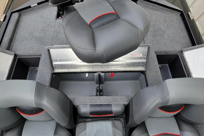 Slide: The Image of 2022 Bass Tracker PRO TEAM 190 boat interior with gray and red seating. - 24