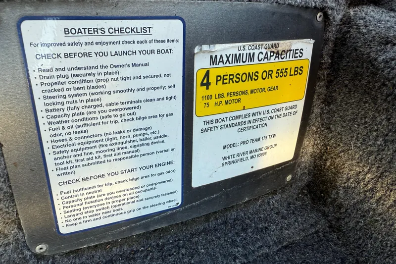 Slide: The Image of Boater's checklist and capacity label on 2020 Tracker Pro Team 175 boat. - 37