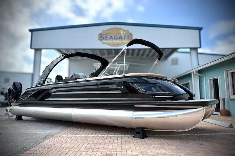 Slide: The Image of 2026 Bennington 30 QXSBAX2 pontoon boat displayed at Seagate Marine Sales. - 0