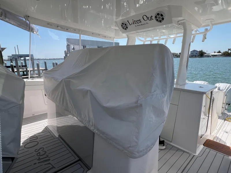 Slide: The Image of Regal 38 SAV 2022 - 55