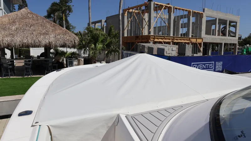 Slide: The Image of Regal 38 SAV 2022 - 76