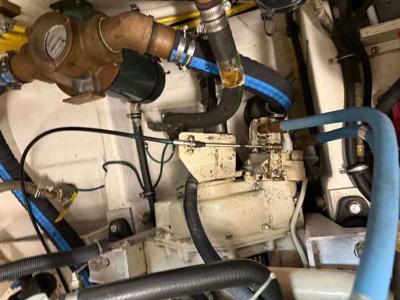 Slide: The Image of Tiara 3500 Open 2001 - 22