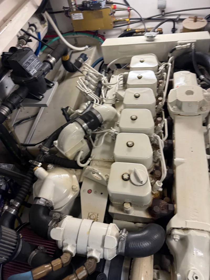 Slide: The Image of Tiara 3500 Open 2001 - 26