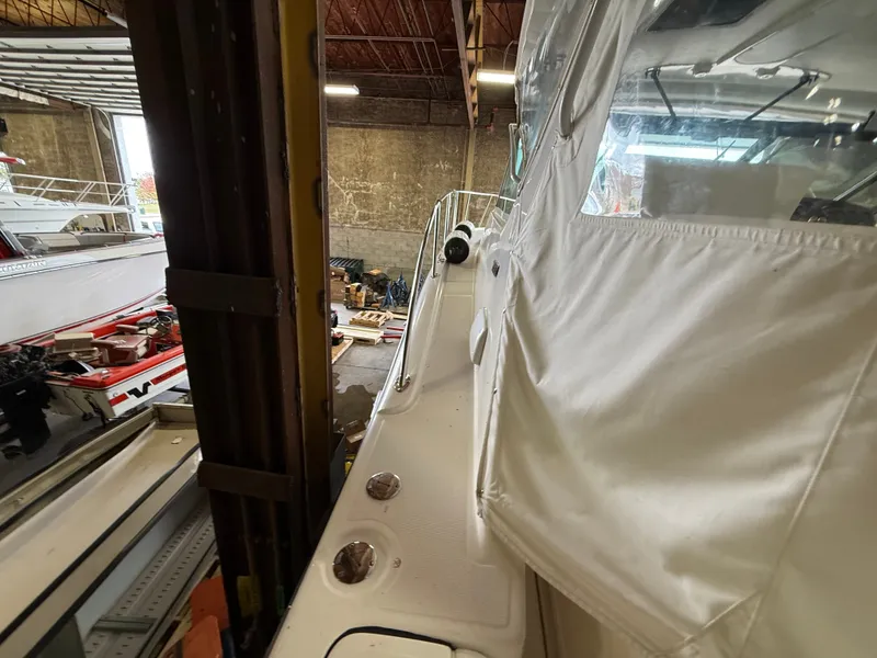 Slide: The Image of Tiara 3500 Open 2001 - 7