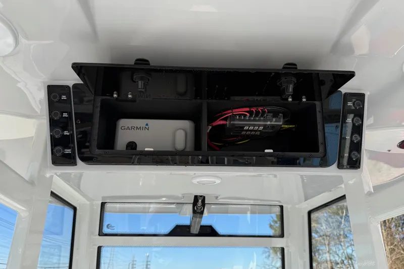 Slide: The Image of 2026 TIDEWATER 282 CENTER CONSOLE ADVENTURE VHF RADIO BOX - 16