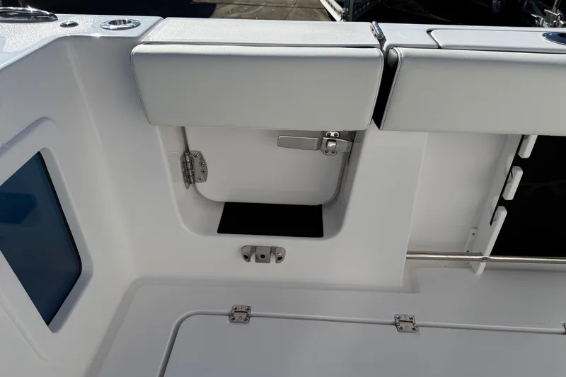 Slide: The Image of 2026 TIDEWATER 282 CENTER CONSOLE ADVENTURE PORT INSIDE DIVE DOOR - 30