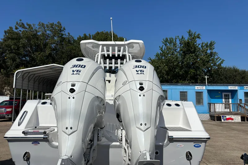 Slide: The Image of 2026 TIDEWATER 282 CENTER CONSOLE ADVENTURE STARBOARD BOW CORNER ANGLE - 6