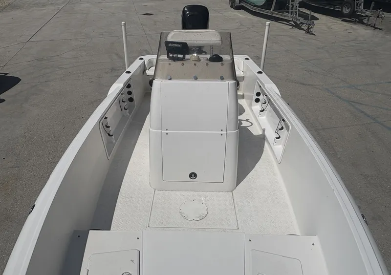 Slide: The Image of Famous Craft 2100 CC 2010 - 12