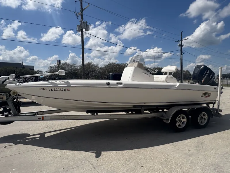 Slide: The Image of Famous Craft 2100 CC 2010 - 4