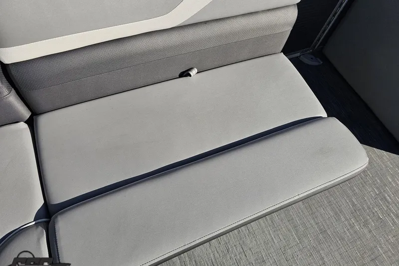 Slide: The Image of Gray seating on 2022 Bennington SX 21 Fishing boat, showcasing comfortable upholstery. - 100