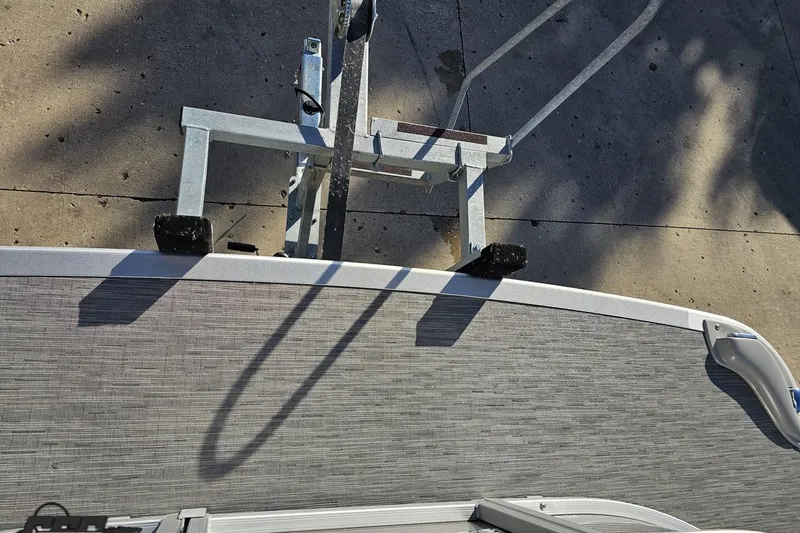 Slide: The Image of Top view of 2022 Bennington SX 21 Fishing boat on trailer. - 88