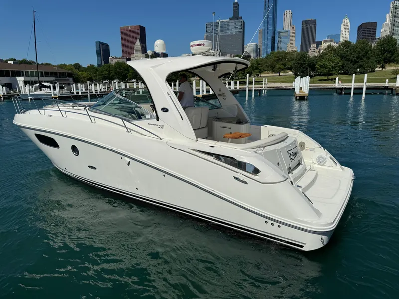 Slide: The Image of Sea Ray Sundancer 370 2010 - 11