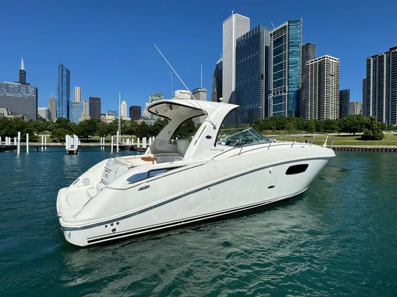 Slide: The Image of Sea Ray Sundancer 370 2010 - 12