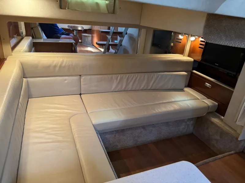 Slide: The Image of Sea Ray Sundancer 370 2010 - 27
