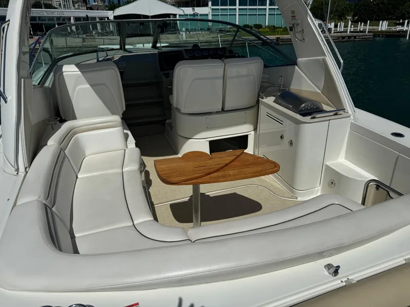 Slide: The Image of Sea Ray Sundancer 370 2010 - 5