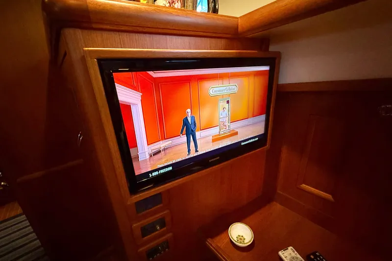 Slide: The Image of Flat-screen TV in 2009 Grand Banks 47 Heritage EU yacht interior. - 55
