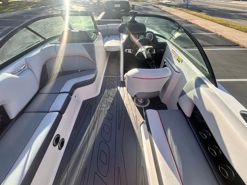 Slide: The Image of Moomba Mojo 2016 - 10