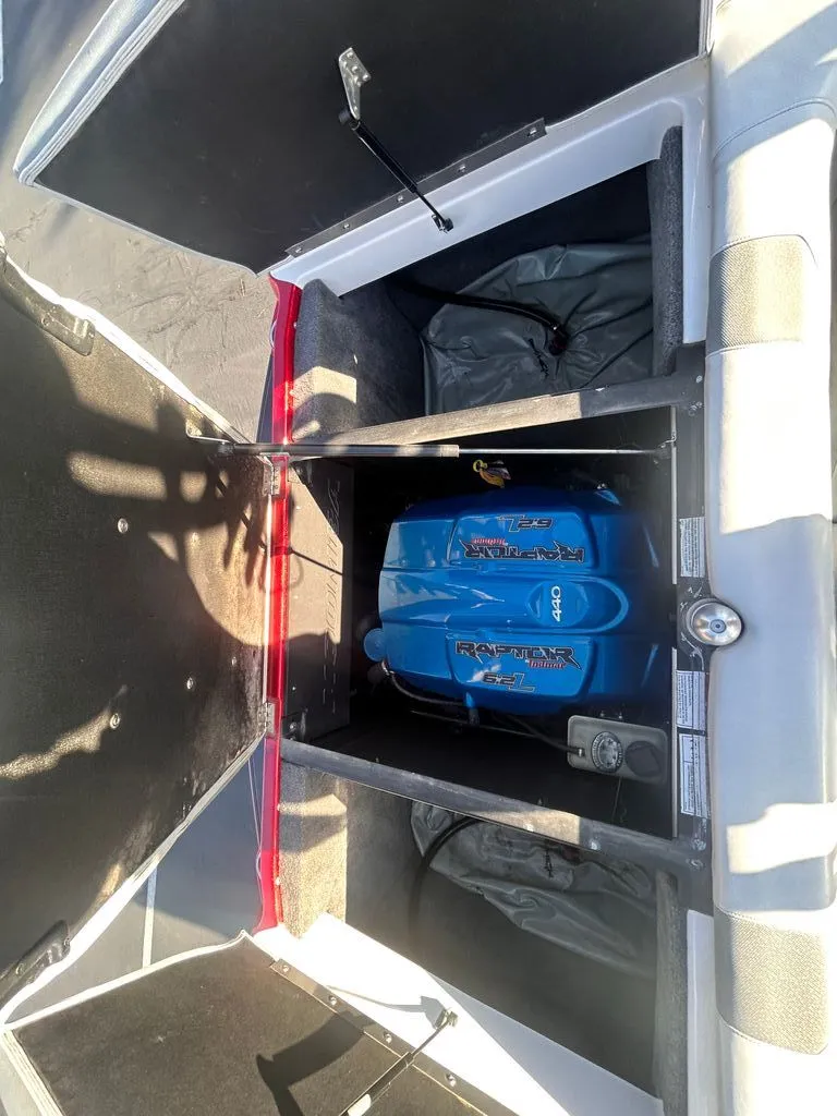 Slide: The Image of Moomba Mojo 2016 - 24