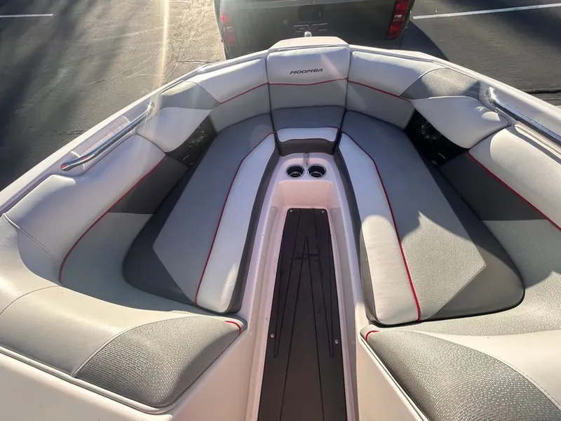 Slide: The Image of Moomba Mojo 2016 - 8