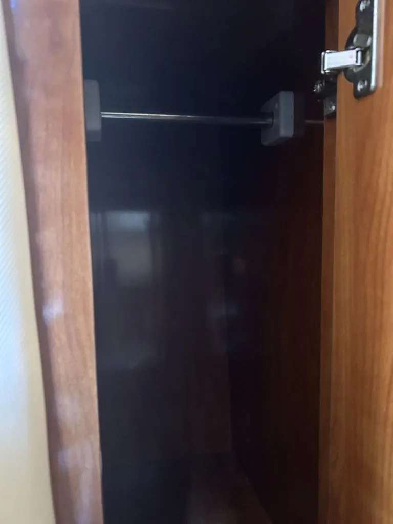 Slide: The Image of Four Winns 258 Vista 2008 - 15