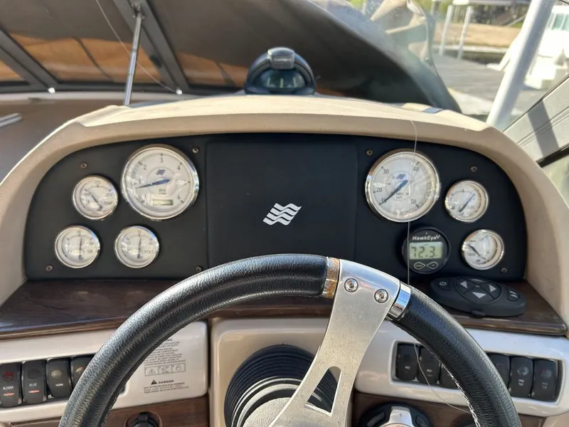 Slide: The Image of Four Winns 258 Vista 2008 - 18