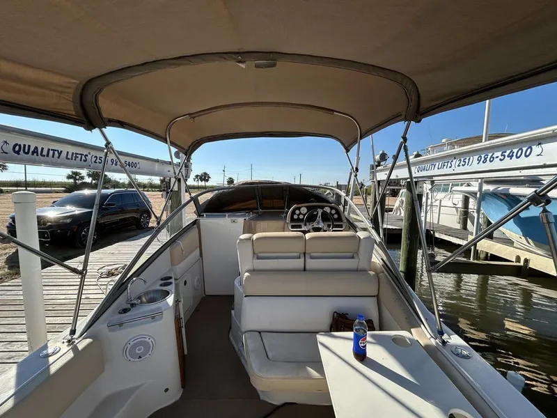 Slide: The Image of Four Winns 258 Vista 2008 - 2