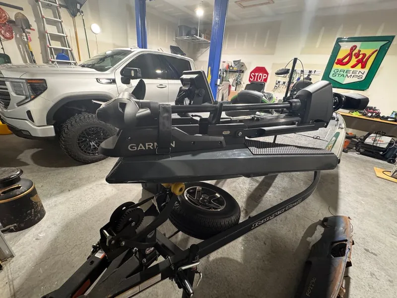 Slide: The Image of Ranger Boats RT188 2023 - 10