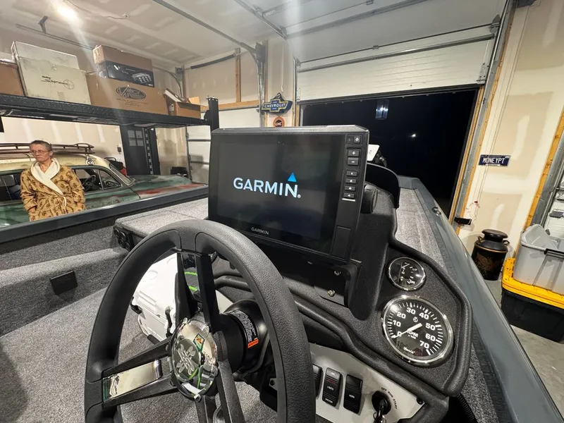 Slide: The Image of Ranger Boats RT188 2023 - 3