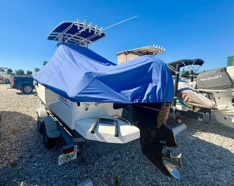 Slide: The Image of Boston Whaler 190 Montauk 2022 - 3