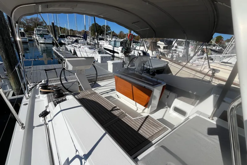 Slide: The Image of Beneteau Oceanis 46.1 2020 - 12