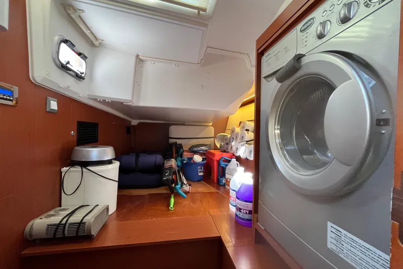 Slide: The Image of Beneteau Oceanis 46.1 2020 - 28