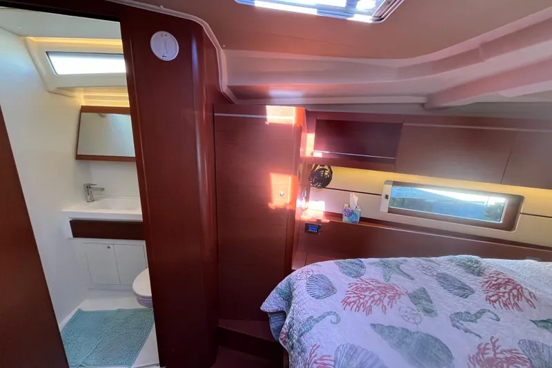 Slide: The Image of Beneteau Oceanis 46.1 2020 - 45