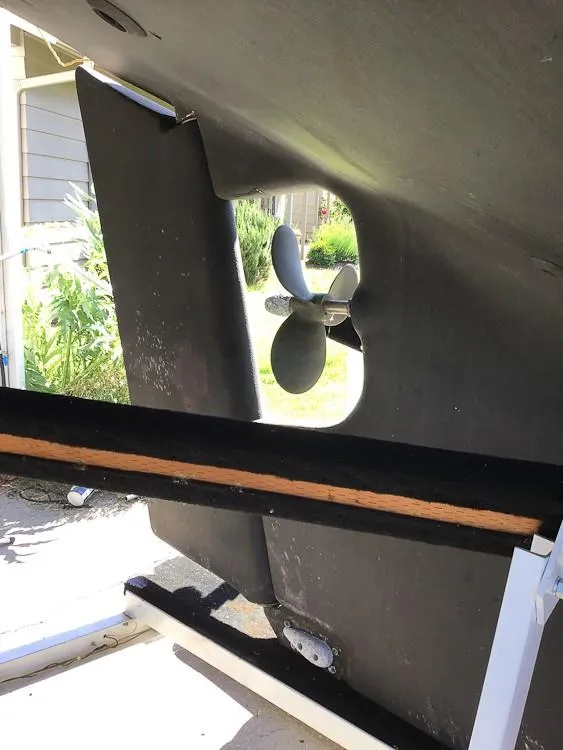 Slide: The Image of Rudder and propeller of a 1988 Pacific Seacraft Dana 24. - 15