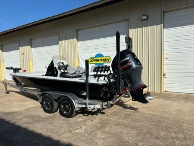 Slide: The Image of Blazer 675 Ultimate Bay 2021 - 13