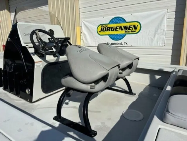 Slide: The Image of Blazer 675 Ultimate Bay 2021 - 8