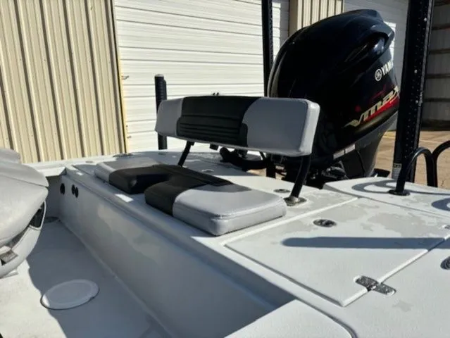 Slide: The Image of Blazer 675 Ultimate Bay 2021 - 9