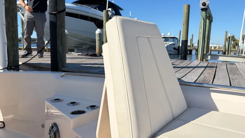 Slide: The Image of Grady-White 251 Coastal Explorer 2022 - 19