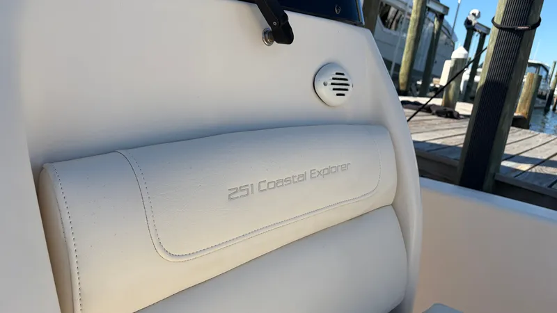Slide: The Image of Grady-White 251 Coastal Explorer 2022 - 35