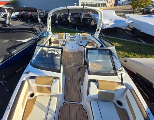 Slide: The Image of Yamaha 195S 2023 - 16