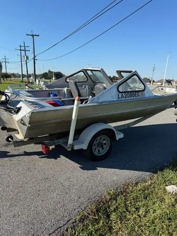 Slide: The Image of Custom Aluminum Custom 18Ft 1989 - 5