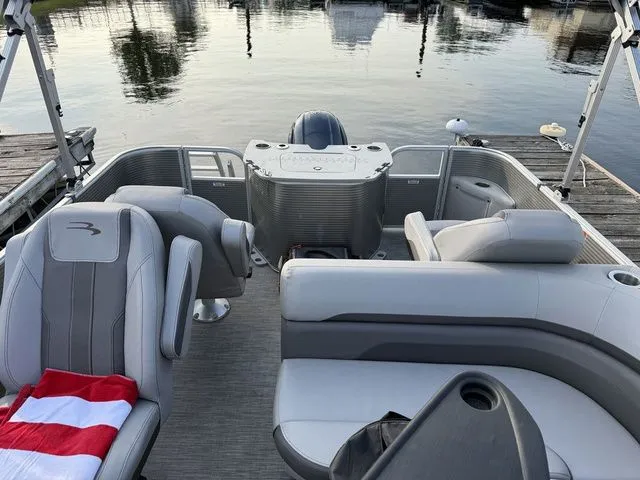 Slide: The Image of Bennington 21 SSNPXAPG 2020 - 19