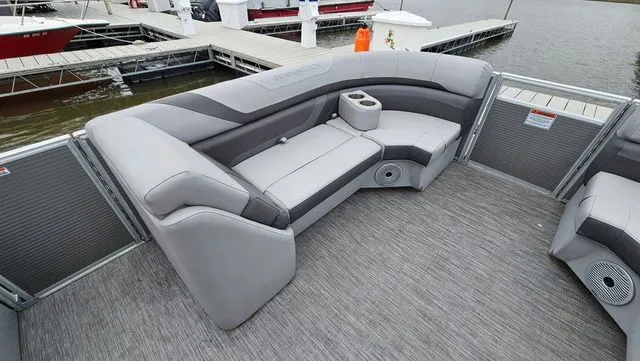 Slide: The Image of Bennington 21 SSNPXAPG 2020 - 25