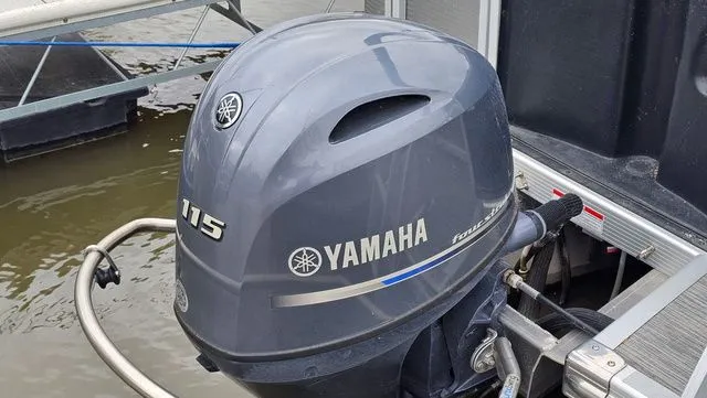 Slide: The Image of Bennington 21 SSNPXAPG 2020 - 6